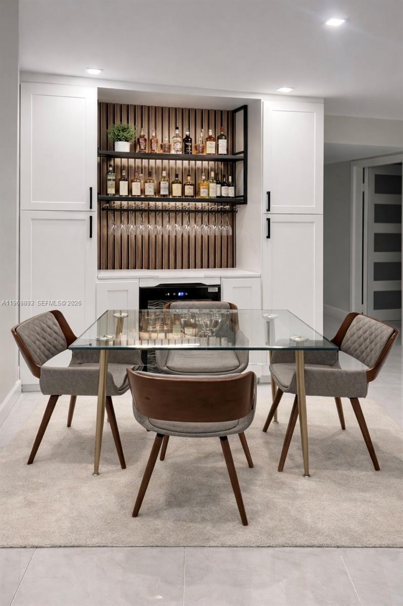 PLAZA OF AMERICAS CONDO P - Residential