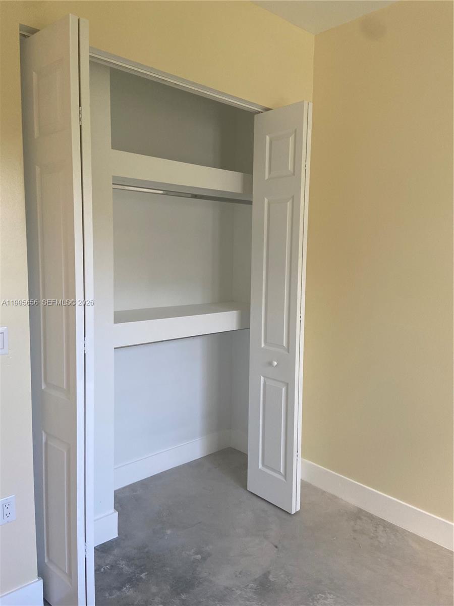 DIXIE PINES 2ND REV - Residential Lease