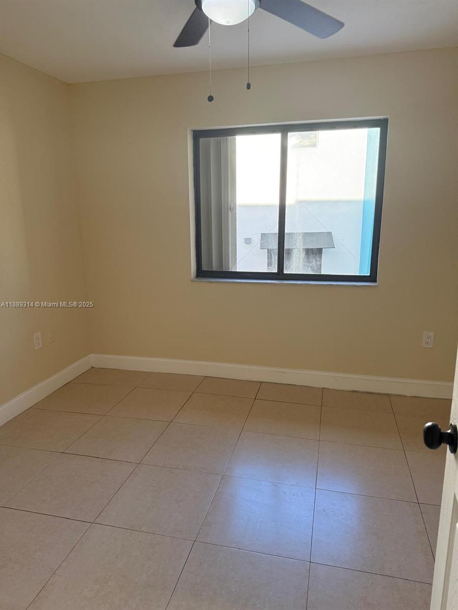 VILLAS DE NEW ENGLAND CON - Residential