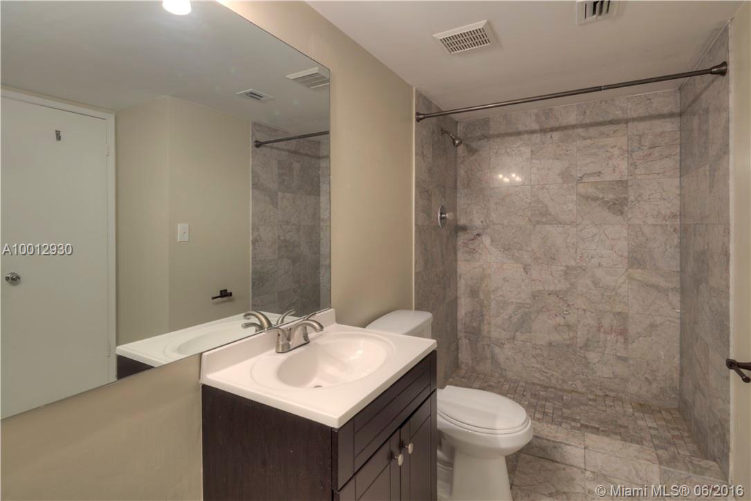 Parc Central Aventura Eas - Residential Lease