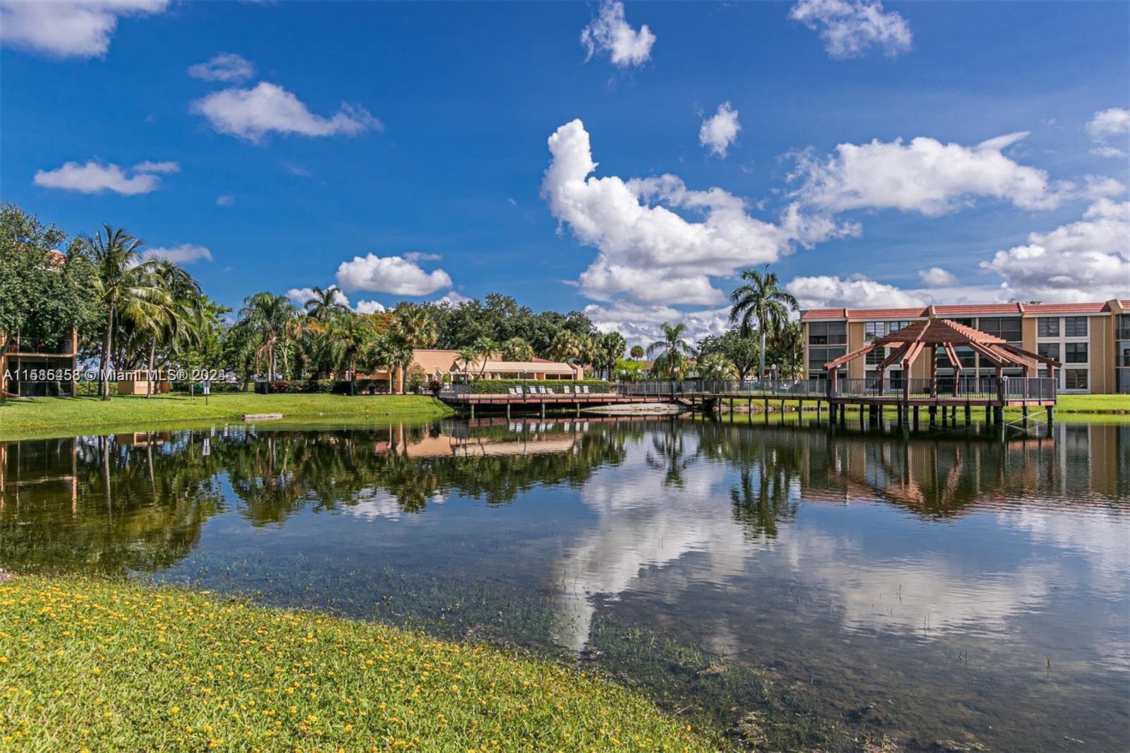 CORAL GATE IV CONDO - Residential