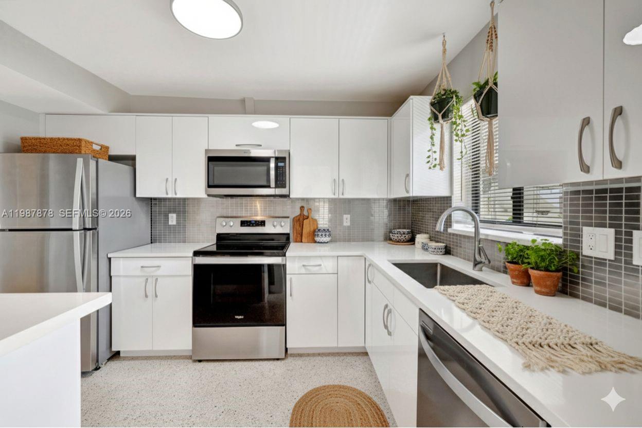 CORAL RIDGE - Residential Lease