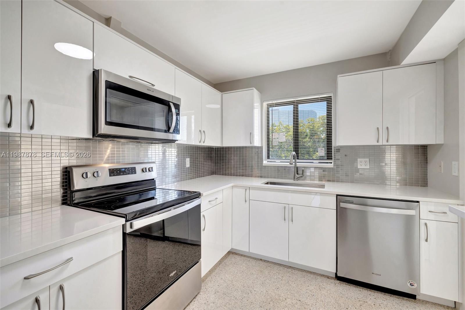 CORAL RIDGE - Residential Lease