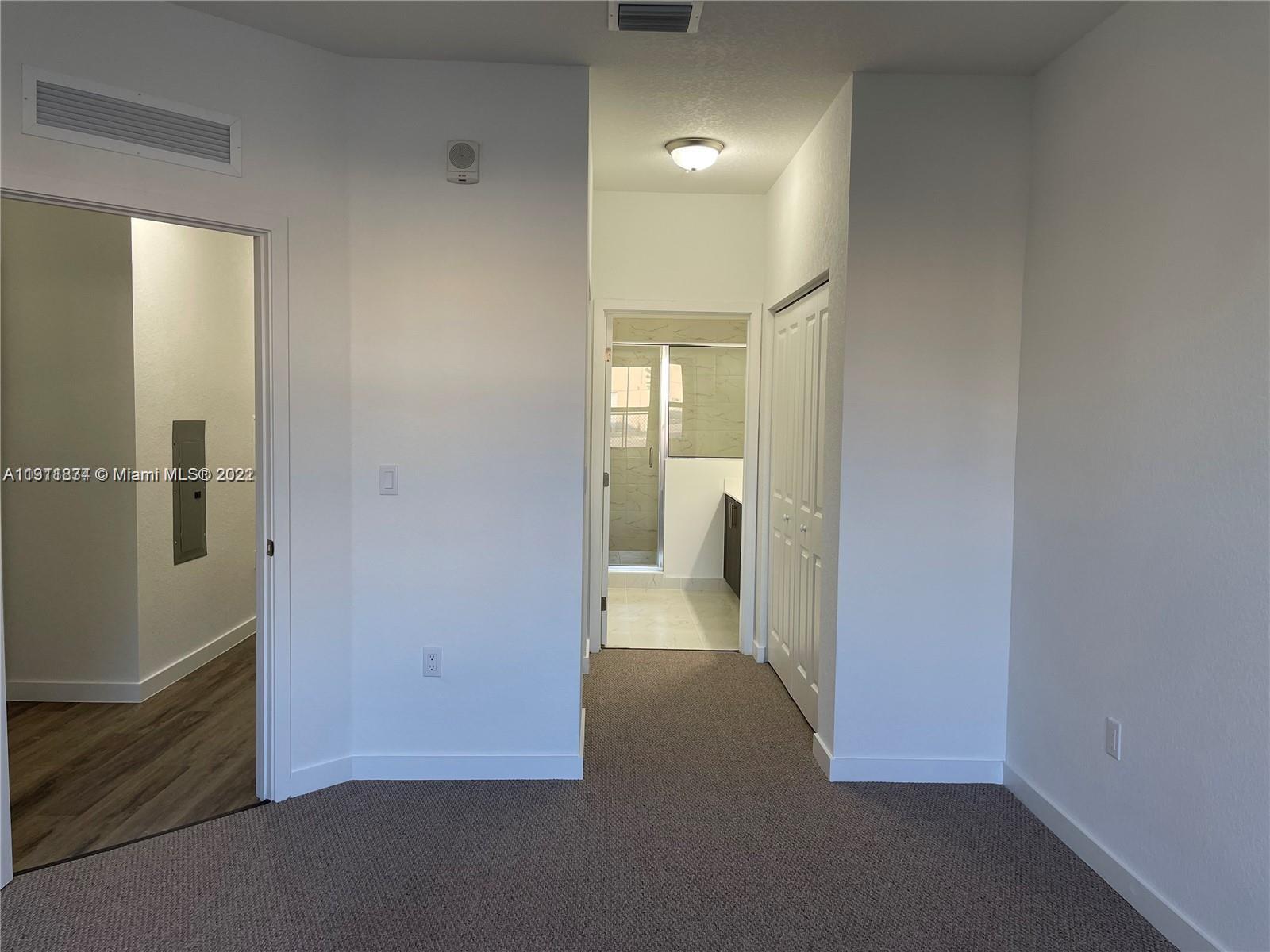CENTURY PARK SOUTH - Residential Lease