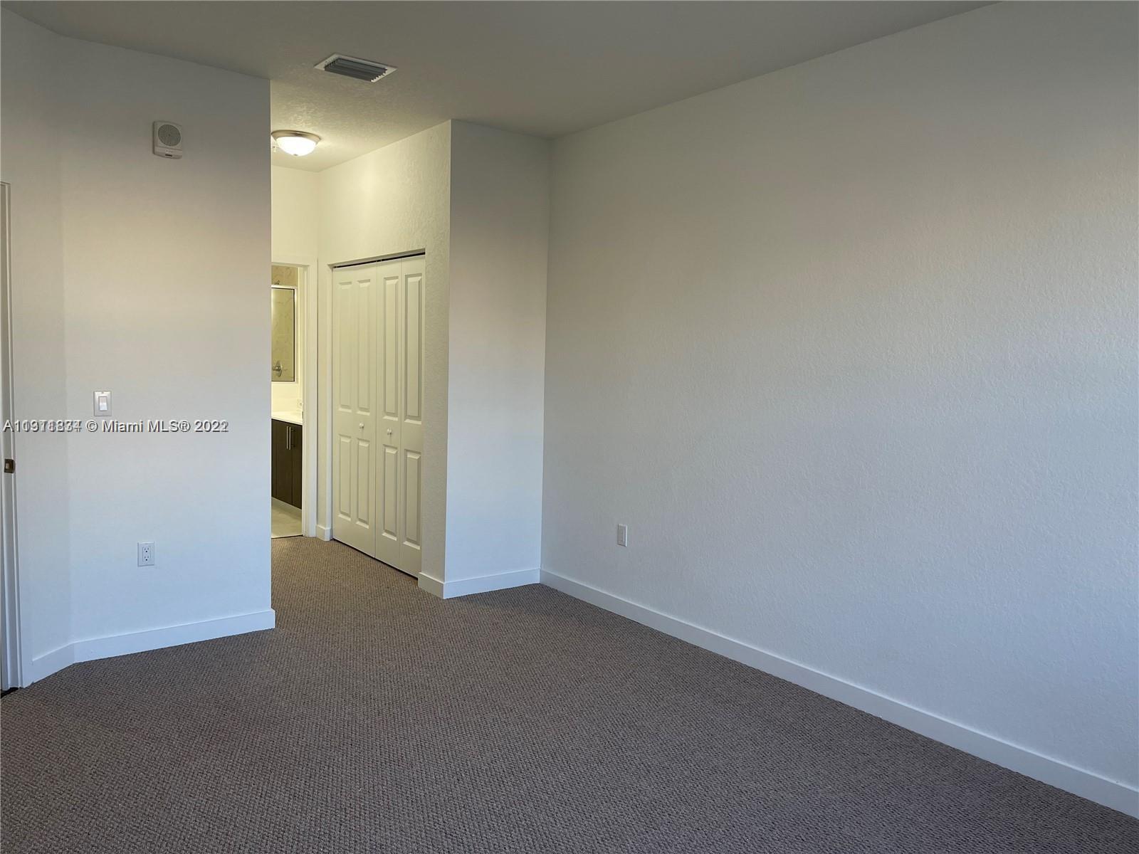 CENTURY PARK SOUTH - Residential Lease