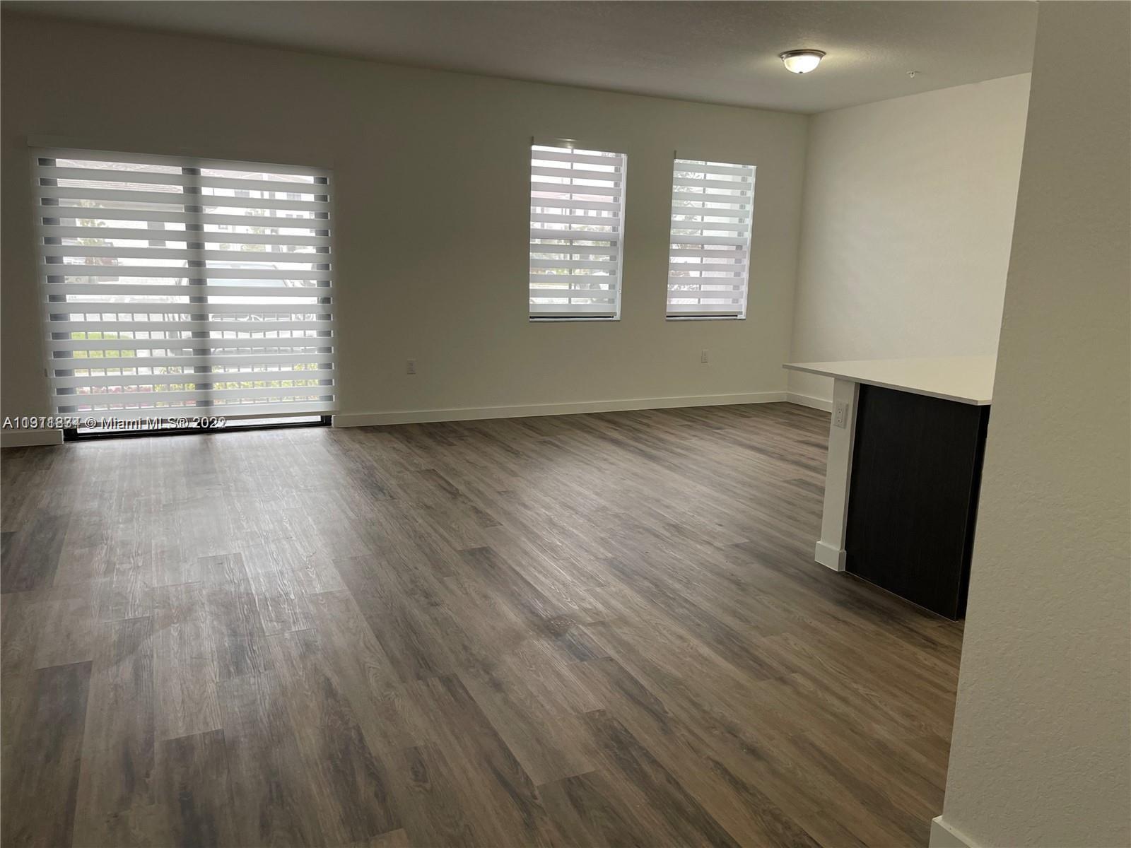 CENTURY PARK SOUTH - Residential Lease