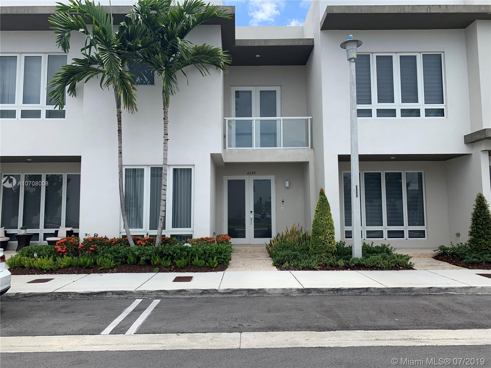 LANDMARK - Residential Lease