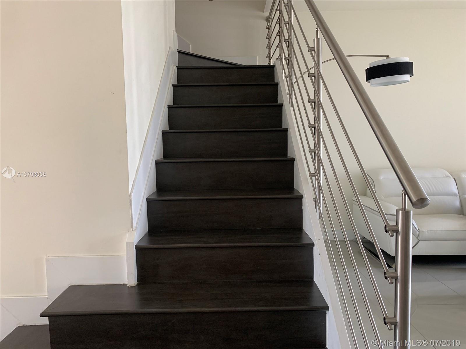 LANDMARK - Residential Lease