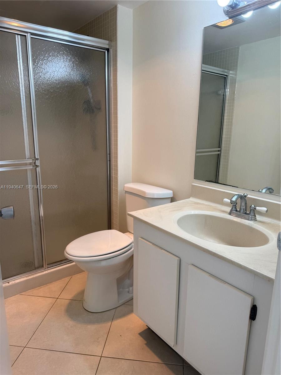 DELVISTA TOWERS CONDO - Residential Lease
