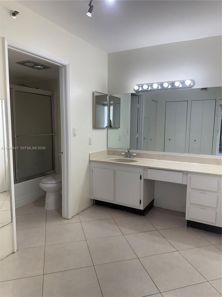DELVISTA TOWERS CONDO - Residential Lease