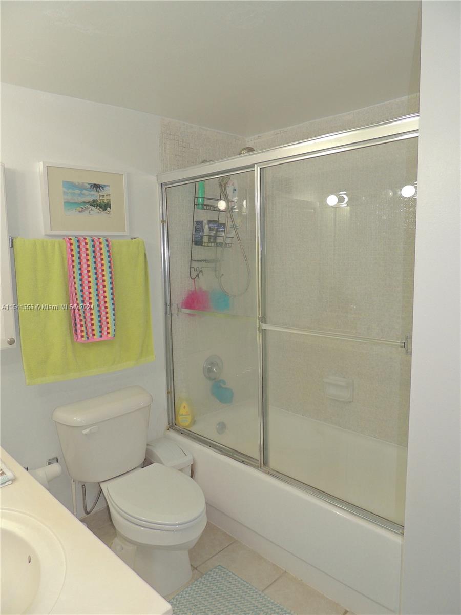 MIRADOR 1200 CONDO - Residential
