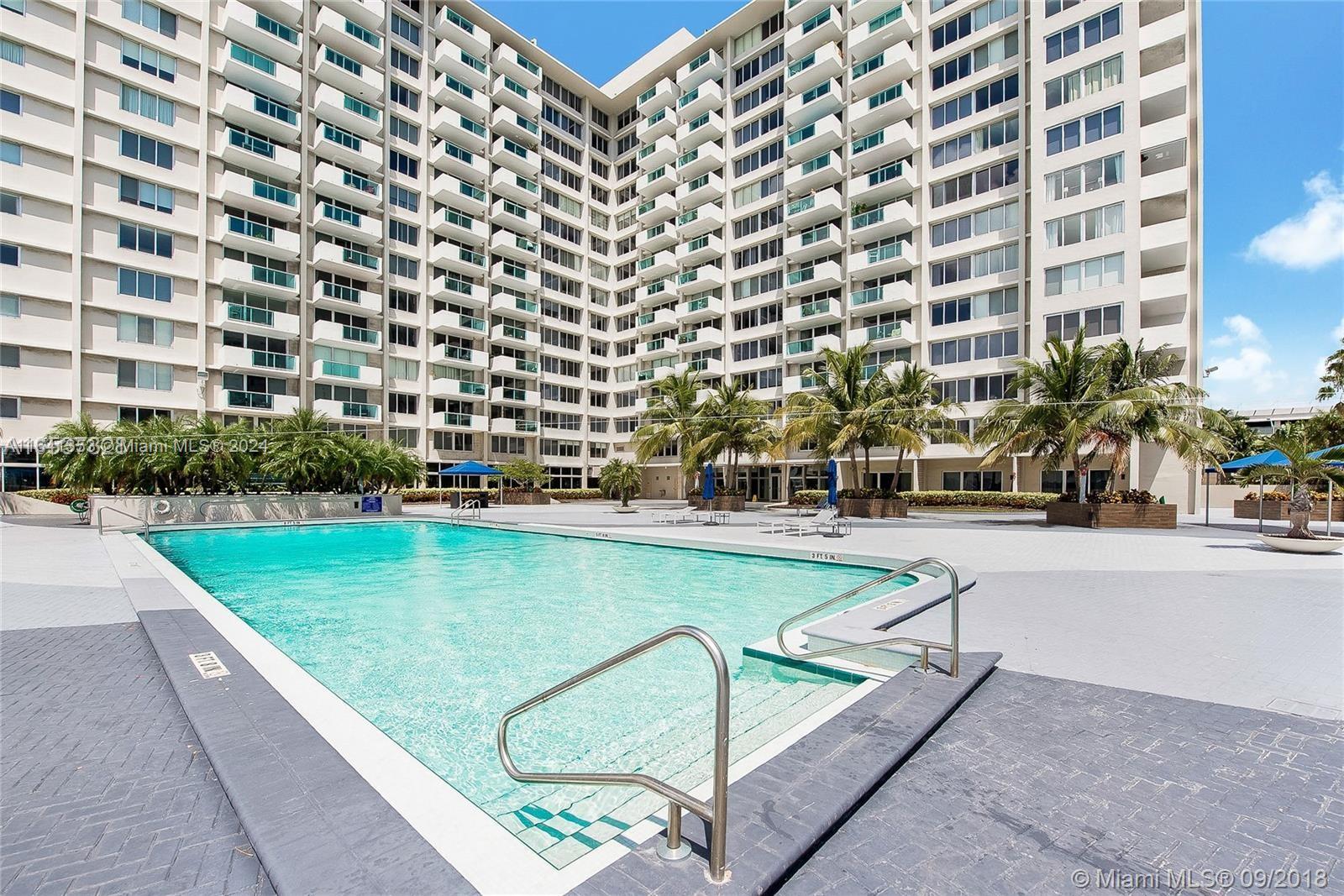 MIRADOR 1200 CONDO - Residential