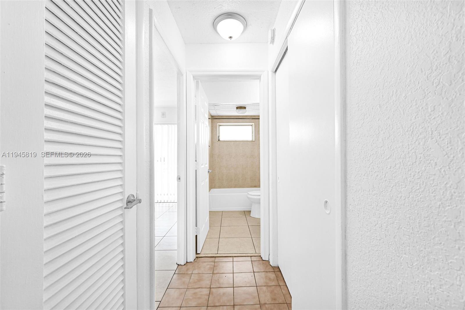 TWIN TOWERS CONDO - Residential