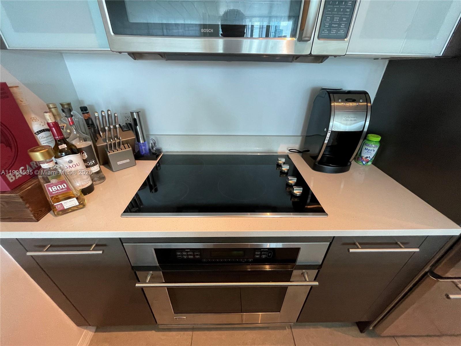 500 BRICKELL WEST CONDO - Residential Lease