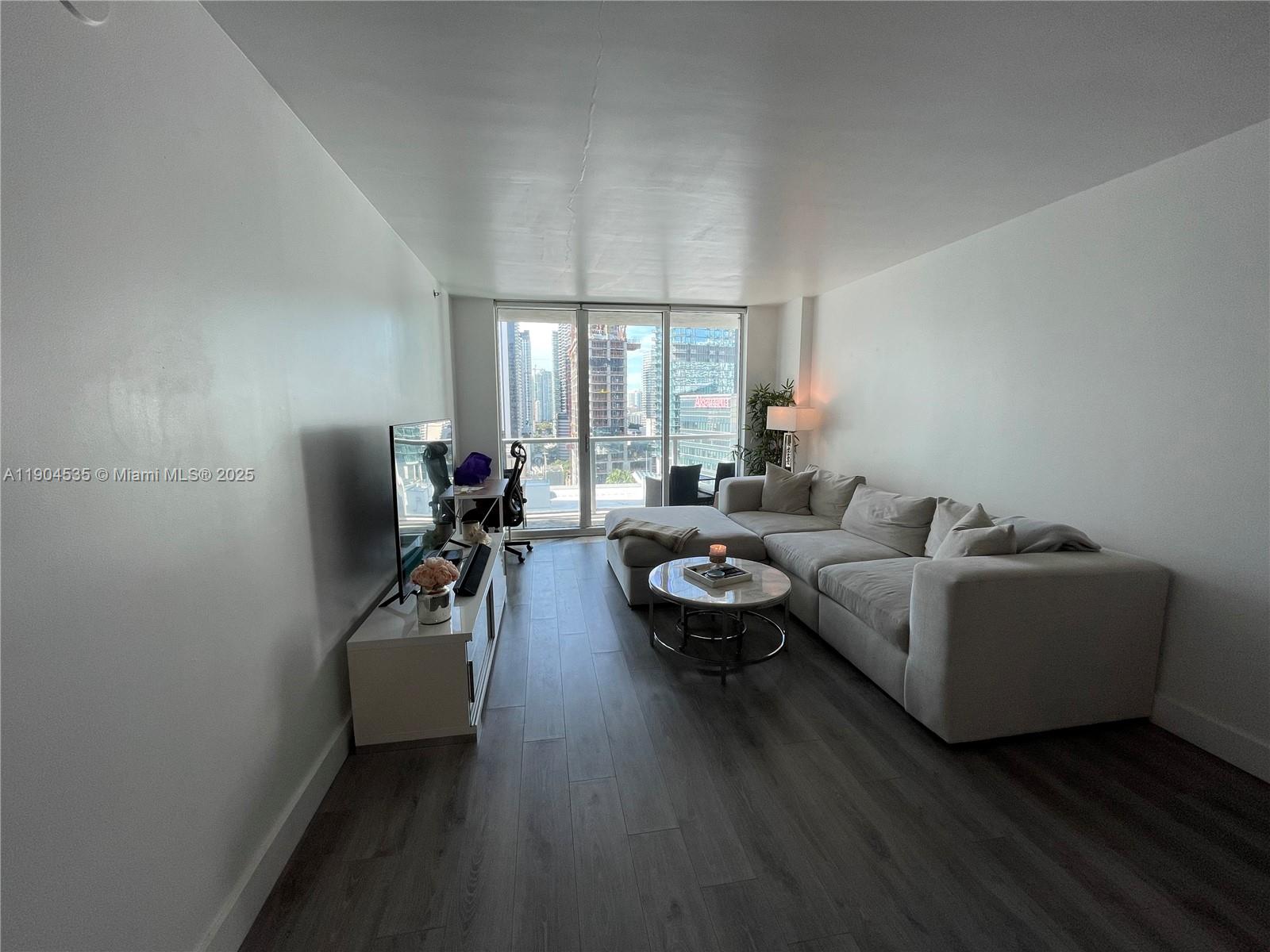 500 BRICKELL WEST CONDO - Residential Lease