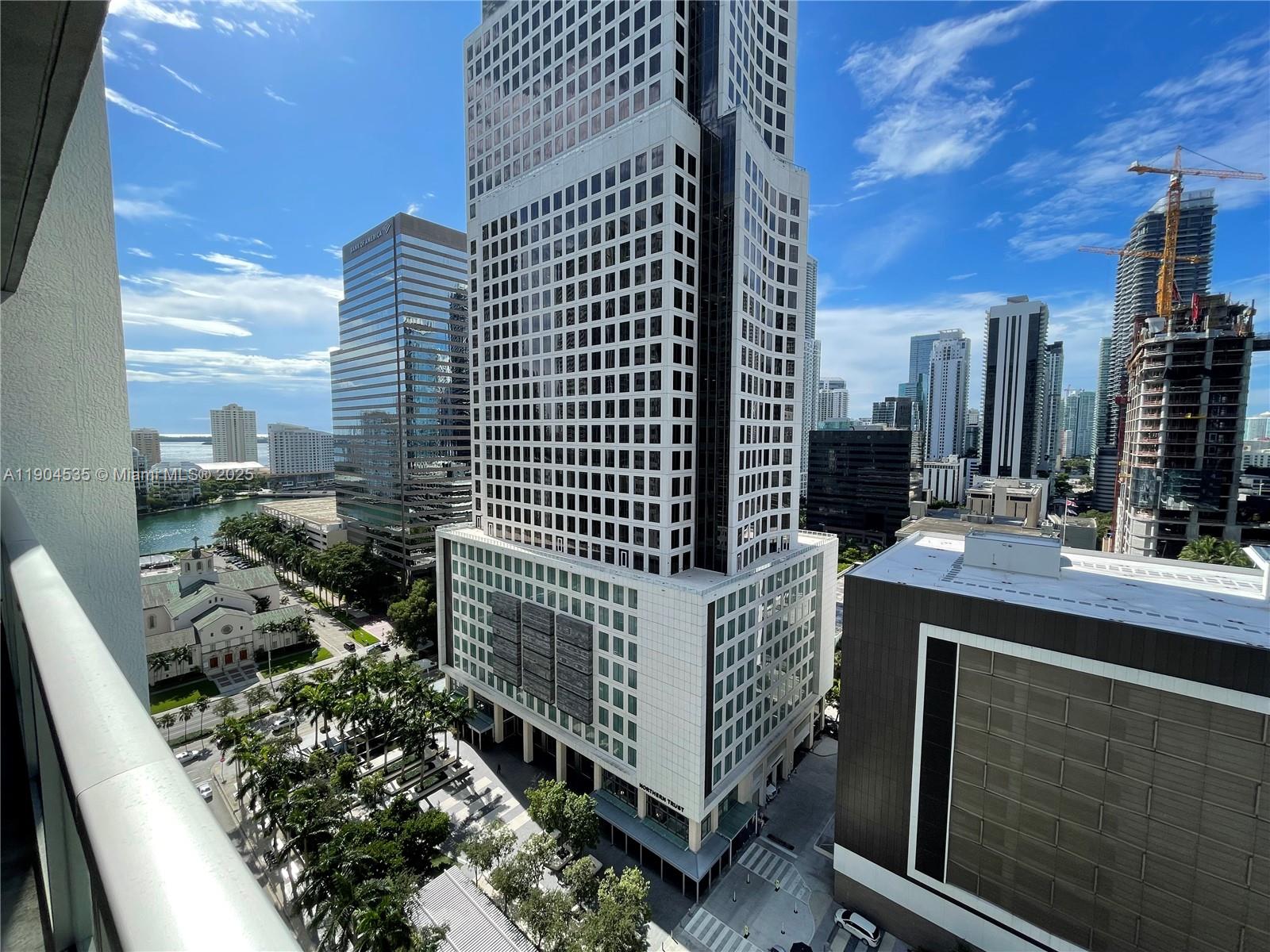 500 BRICKELL WEST CONDO - Residential Lease
