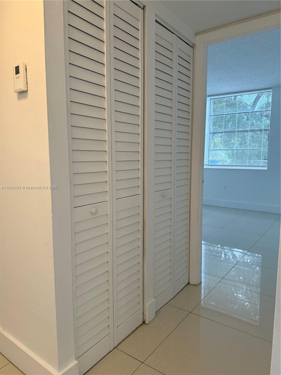 BLEAU GROTTO CONDO - Residential Lease