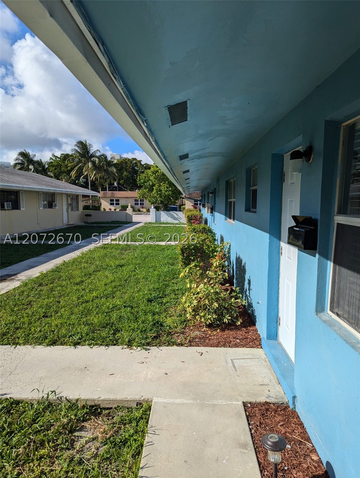 537 SW 2nd Pl 1-3
