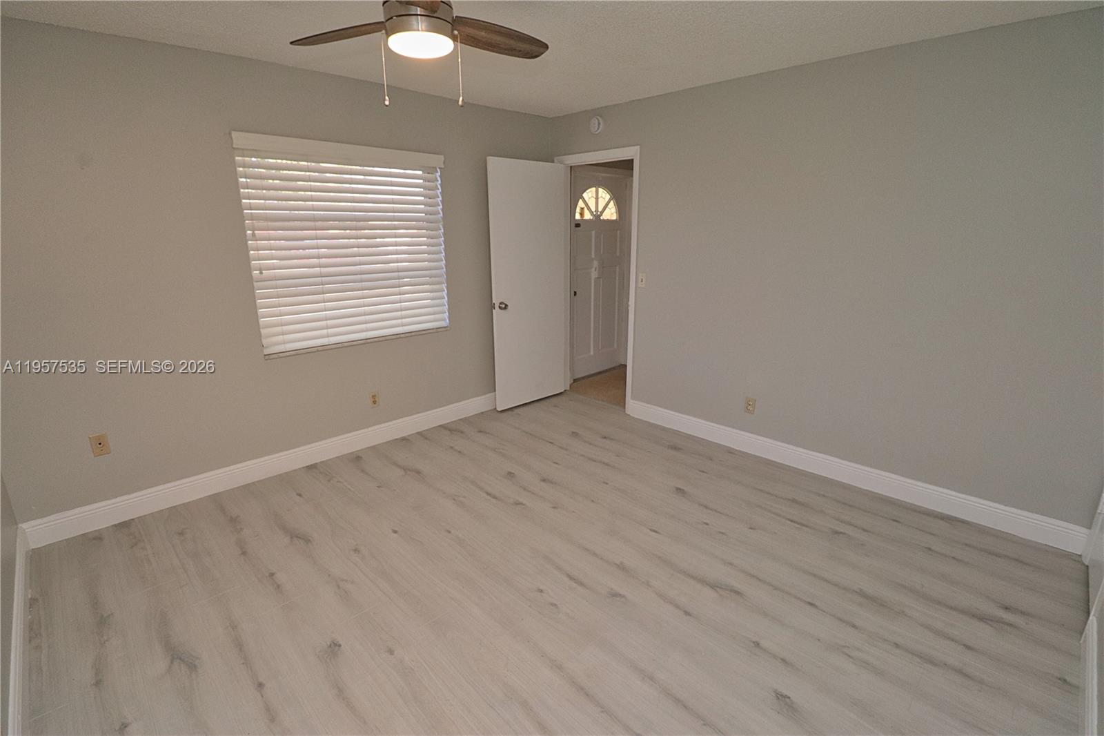 RAINBOW LAKES - Residential