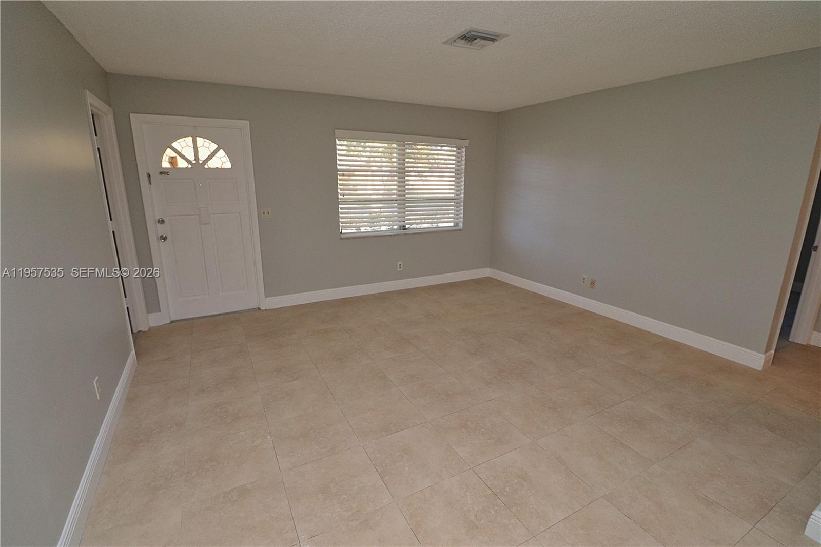 RAINBOW LAKES - Residential