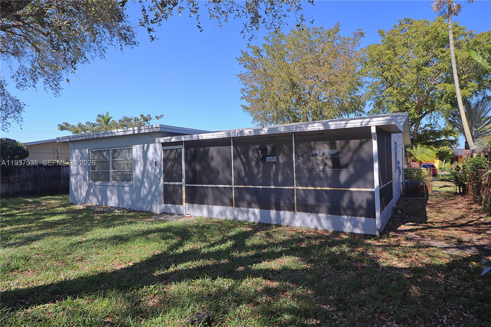 RAINBOW LAKES - Residential