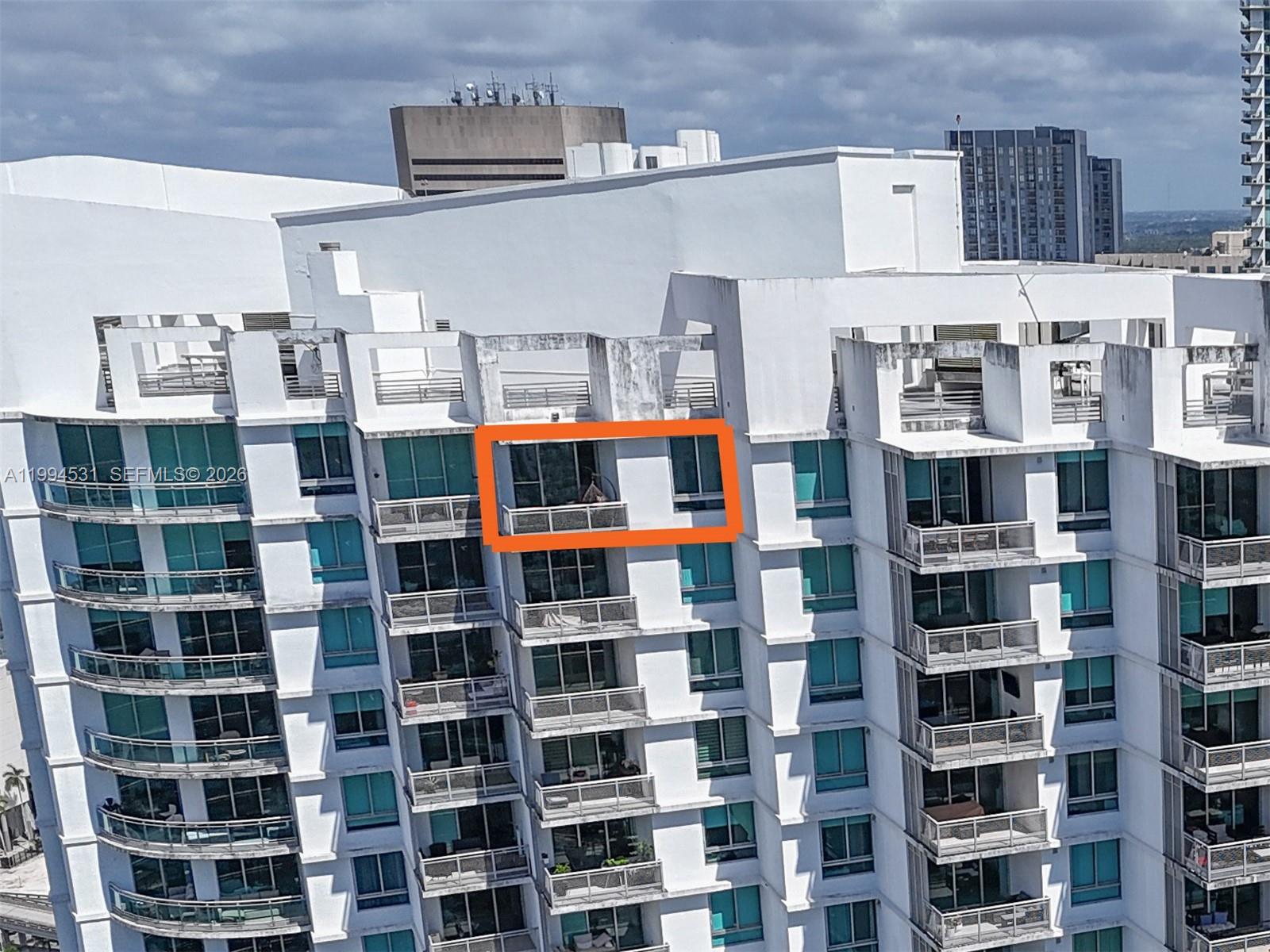 WIND CONDO - Residential