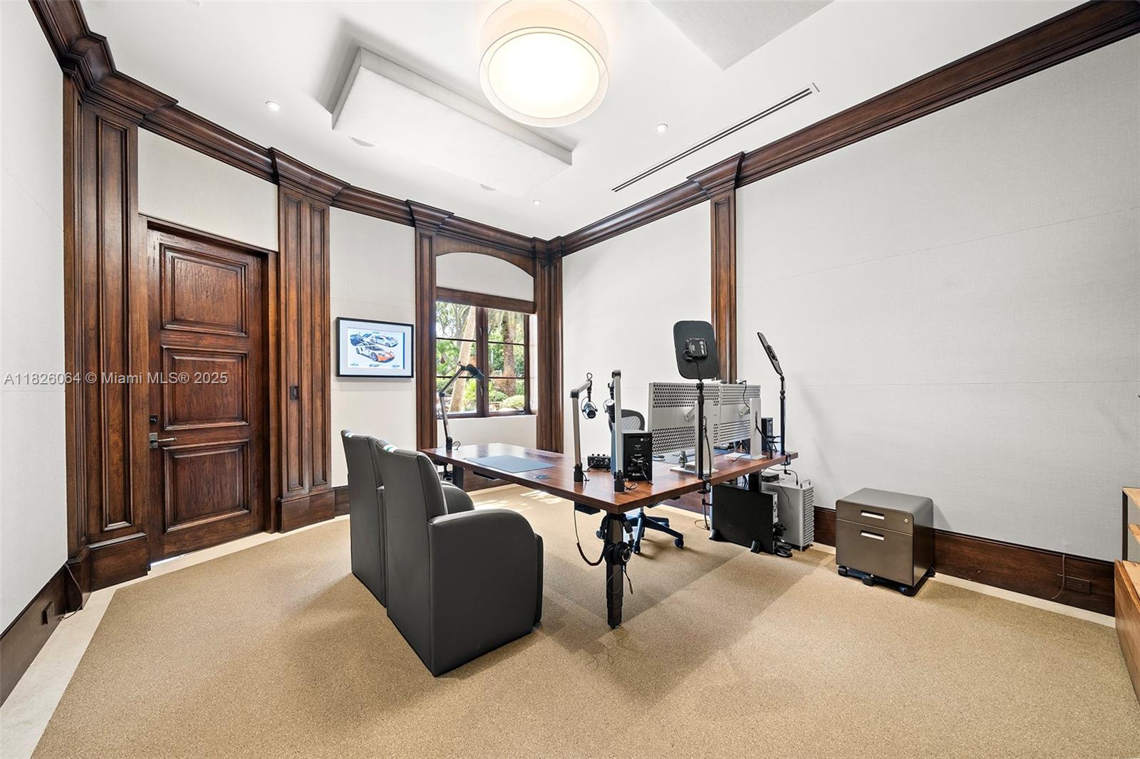 MARTIN SUBURBAN ACRES - Residential