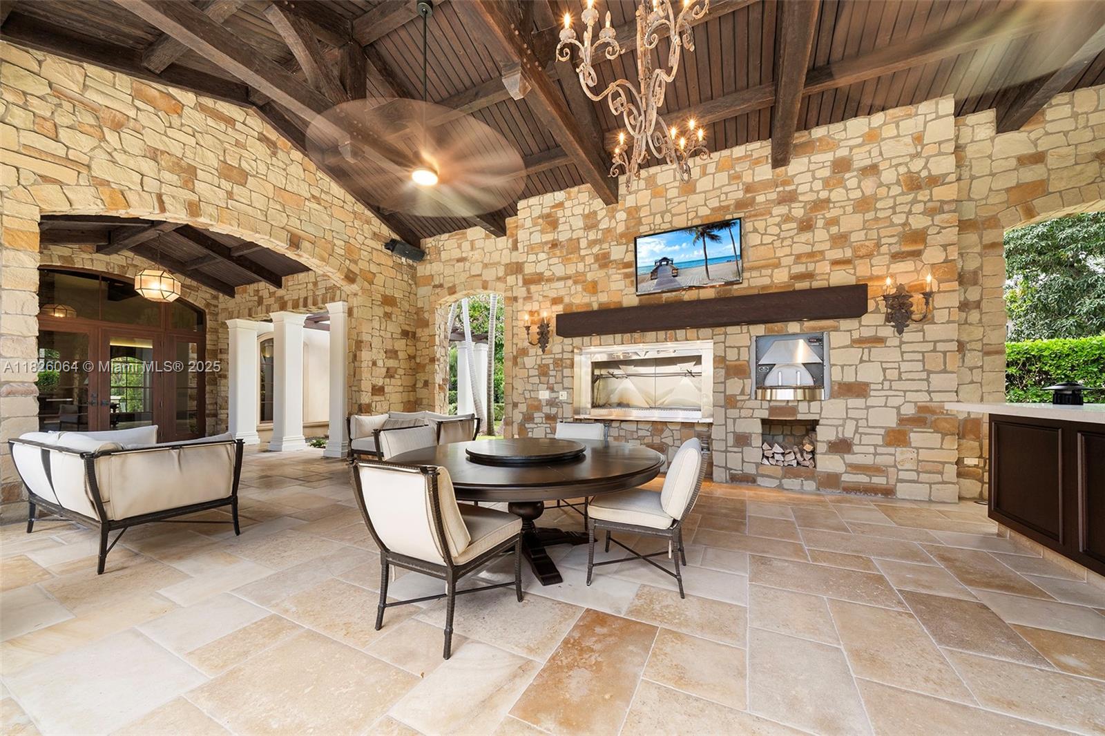 MARTIN SUBURBAN ACRES - Residential