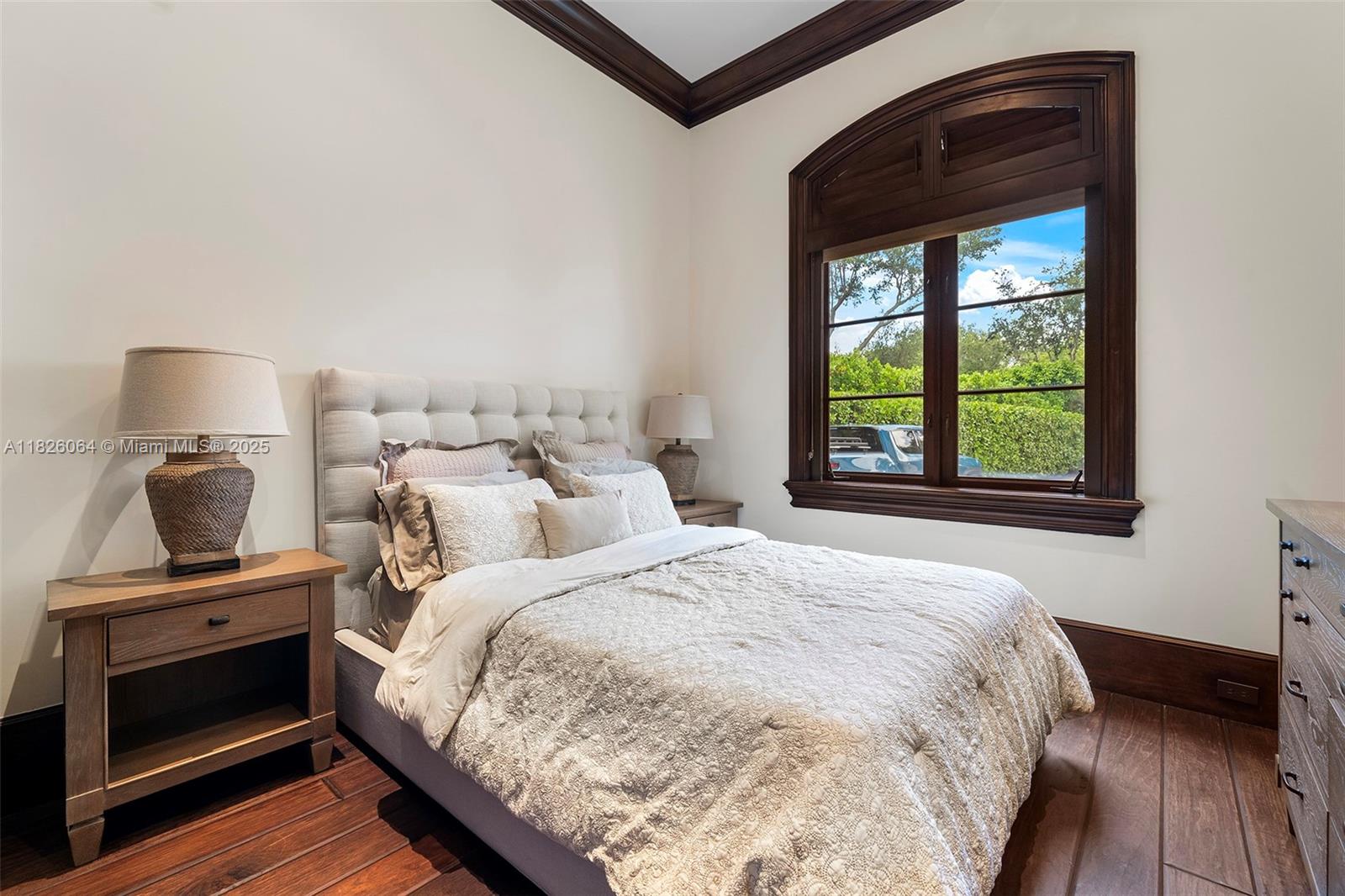 MARTIN SUBURBAN ACRES - Residential