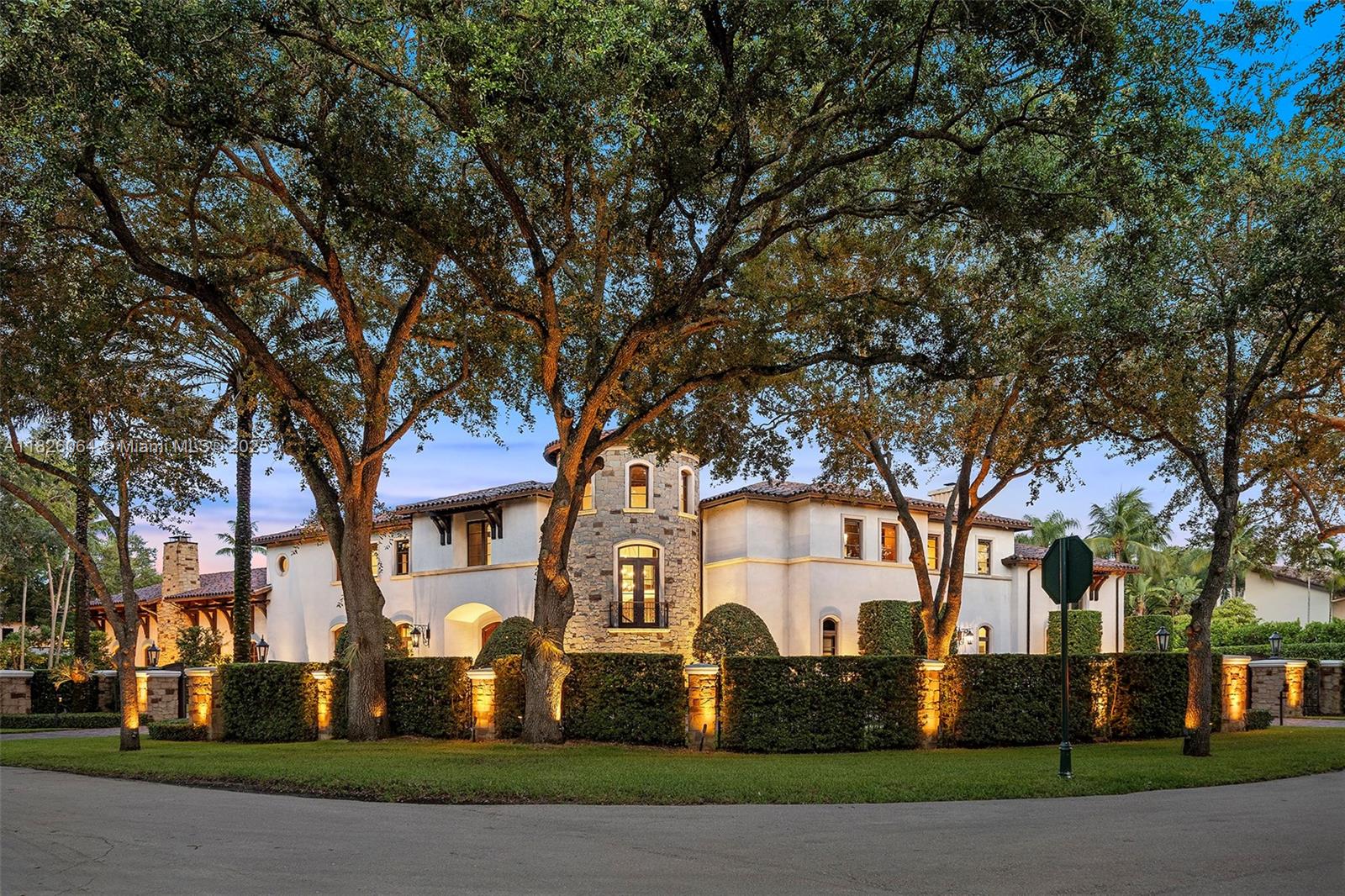 MARTIN SUBURBAN ACRES - Residential
