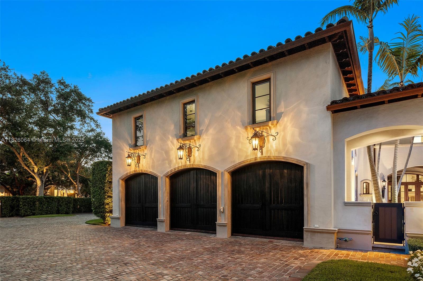 MARTIN SUBURBAN ACRES - Residential