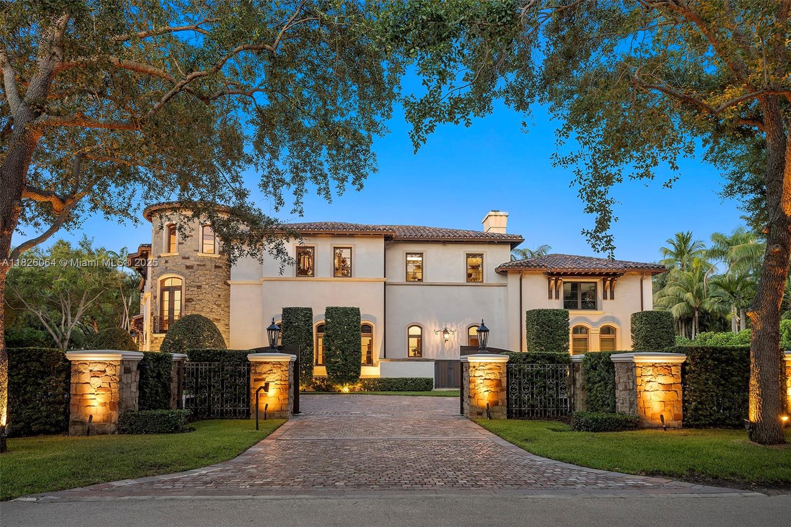MARTIN SUBURBAN ACRES - Residential