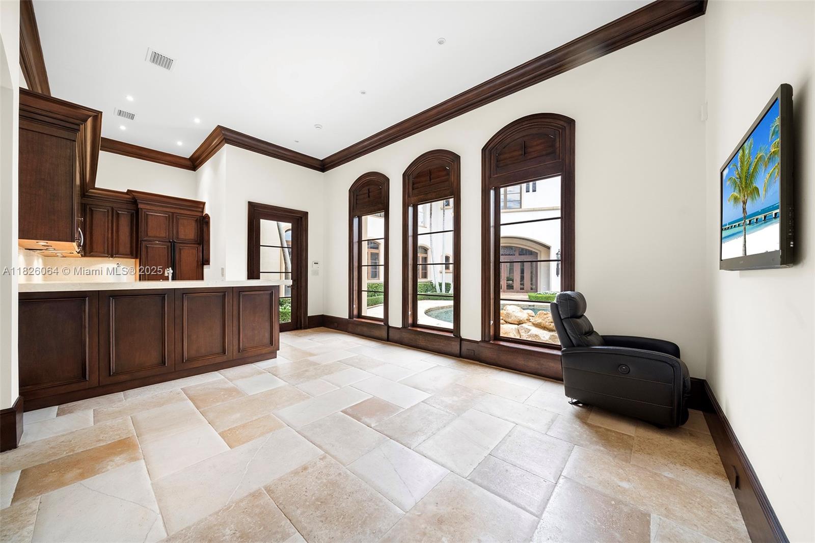 MARTIN SUBURBAN ACRES - Residential