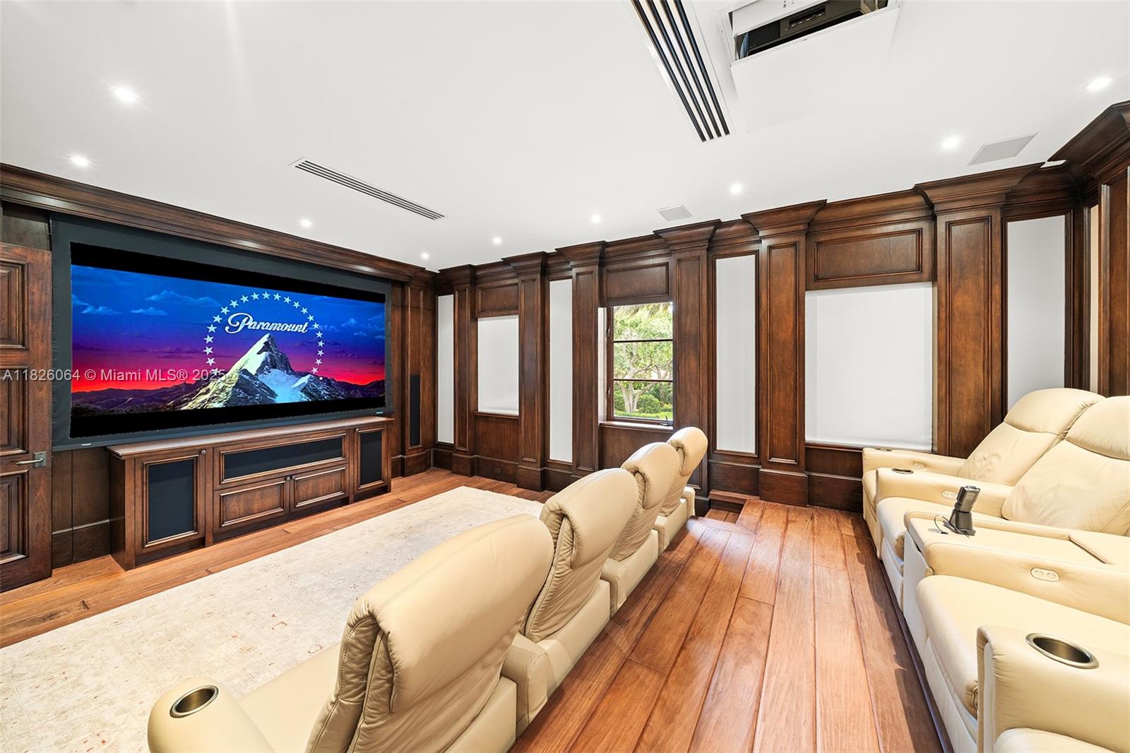 MARTIN SUBURBAN ACRES - Residential