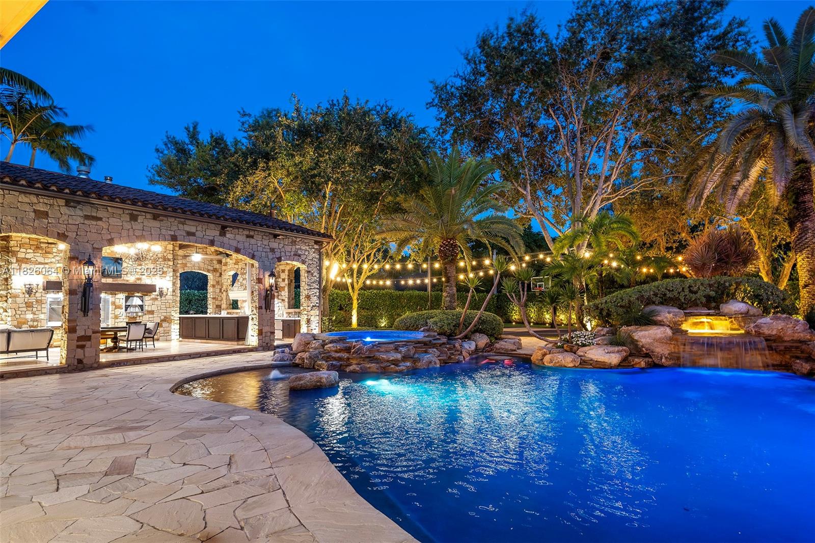 MARTIN SUBURBAN ACRES - Residential