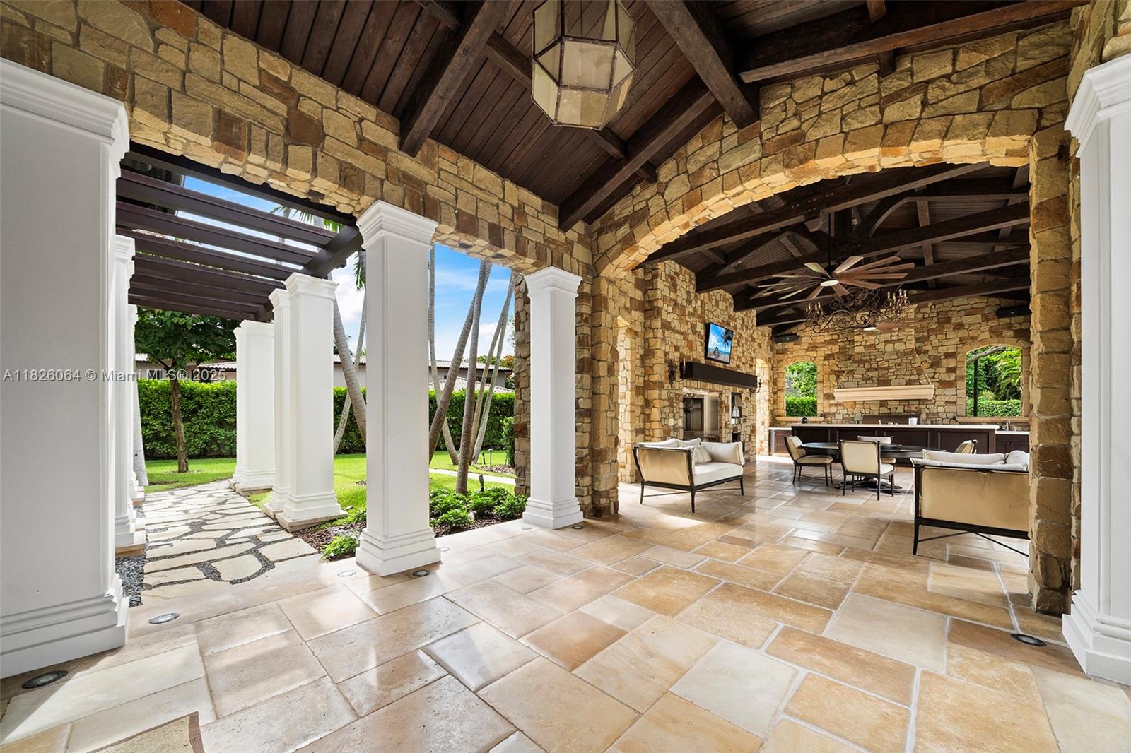 MARTIN SUBURBAN ACRES - Residential