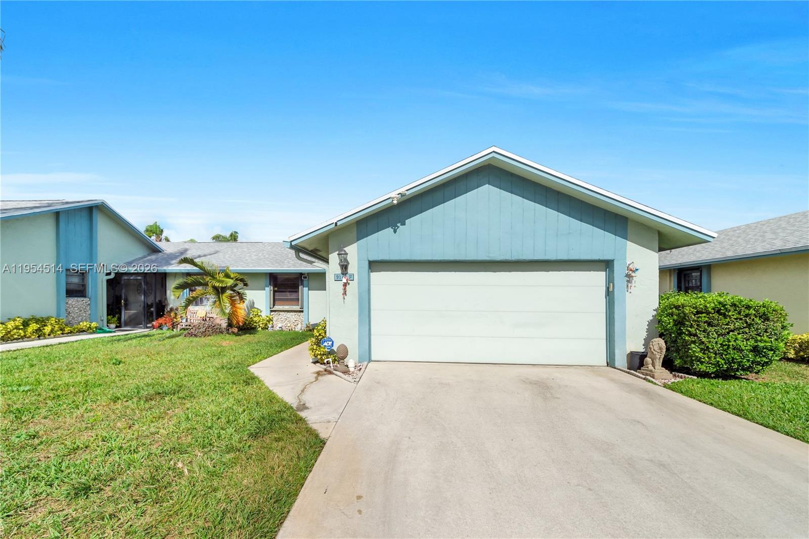 SANDALFOOT COVE SEC 12 - Residential