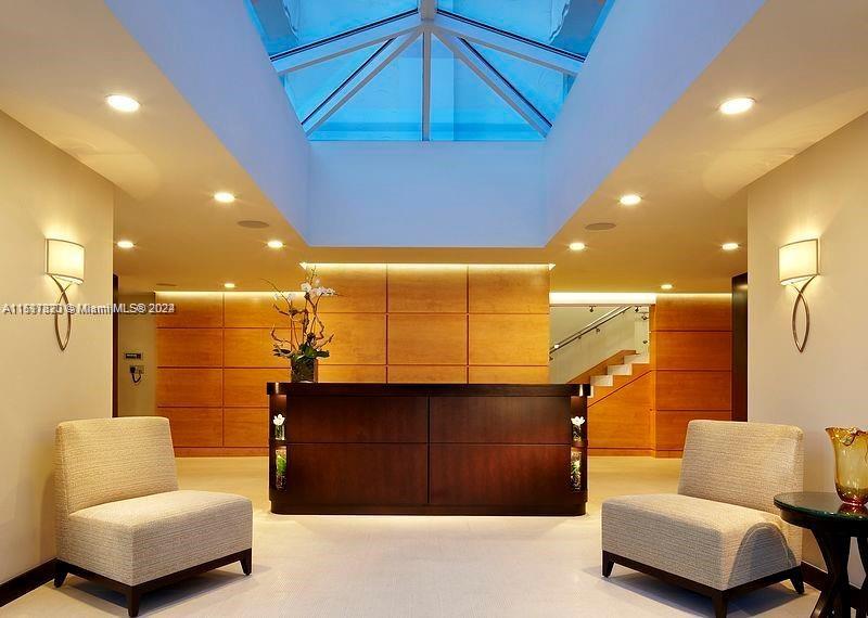 OCEANSIDE @ FISHER ISL CO - Residential