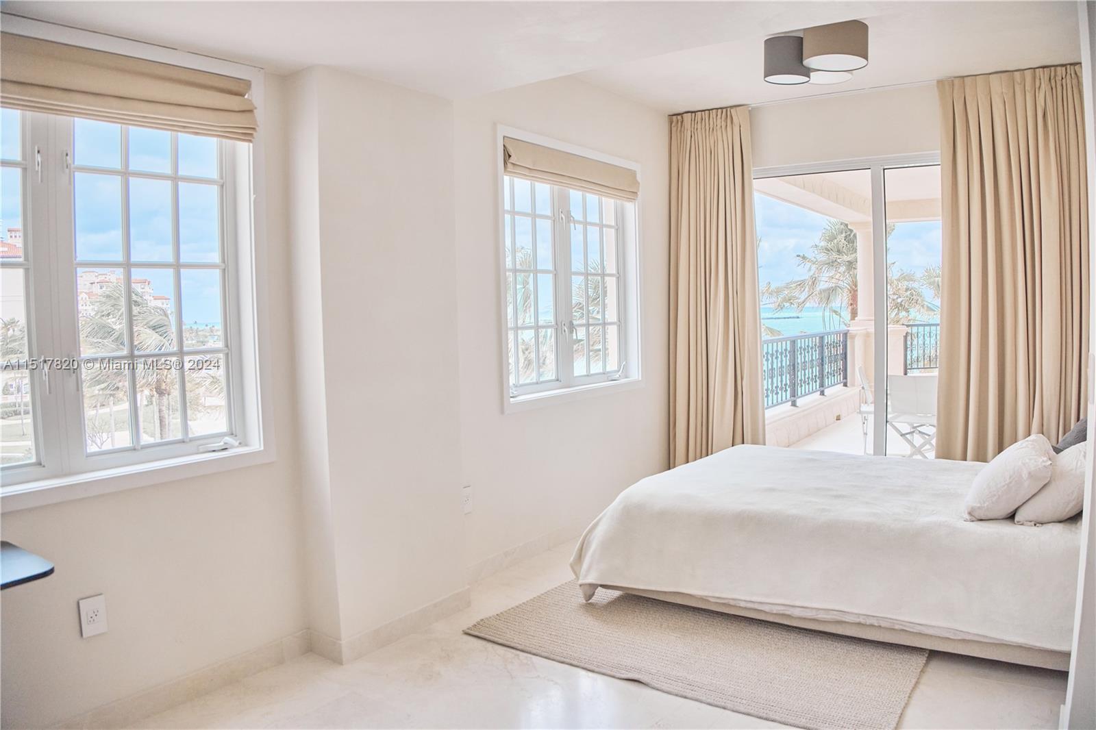 OCEANSIDE @ FISHER ISL CO - Residential