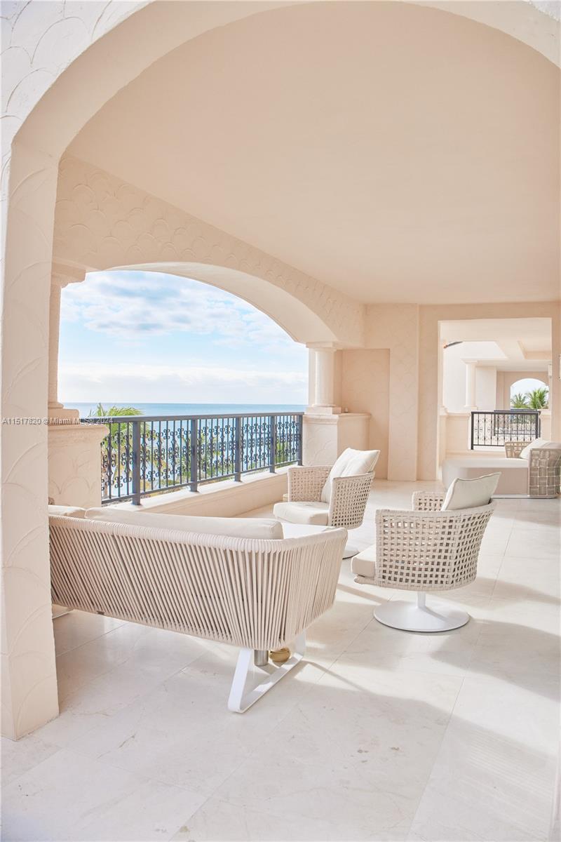 OCEANSIDE @ FISHER ISL CO - Residential