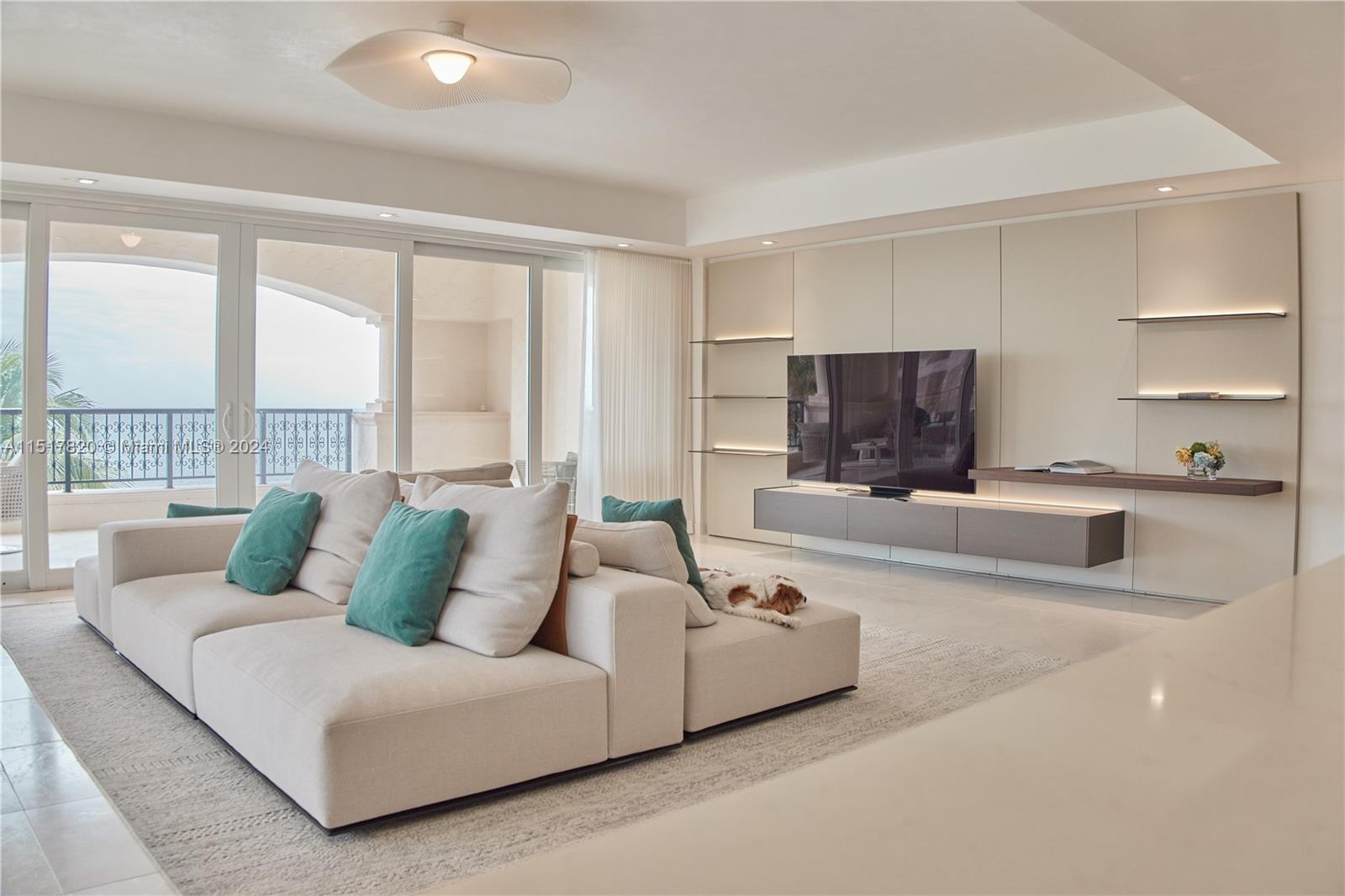 OCEANSIDE @ FISHER ISL CO - Residential