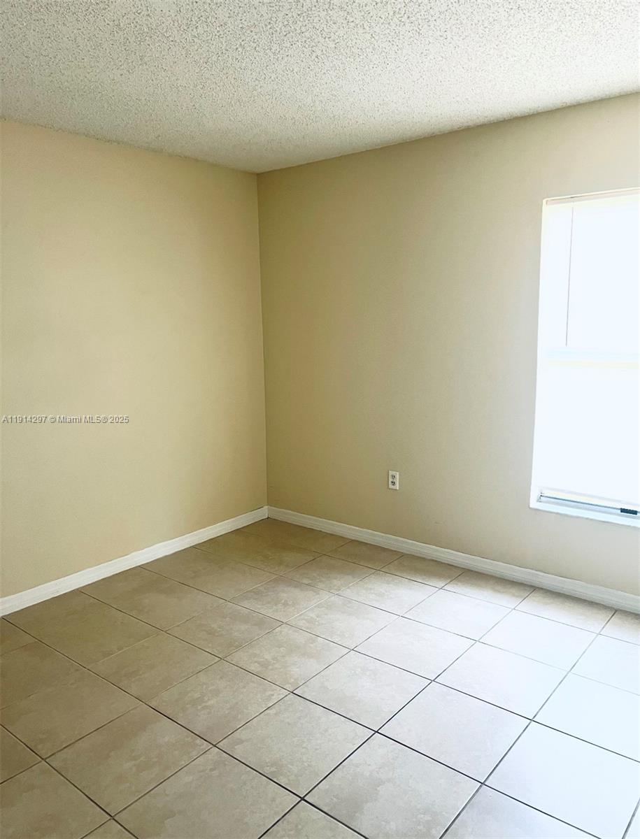 POINCIANA - Residential