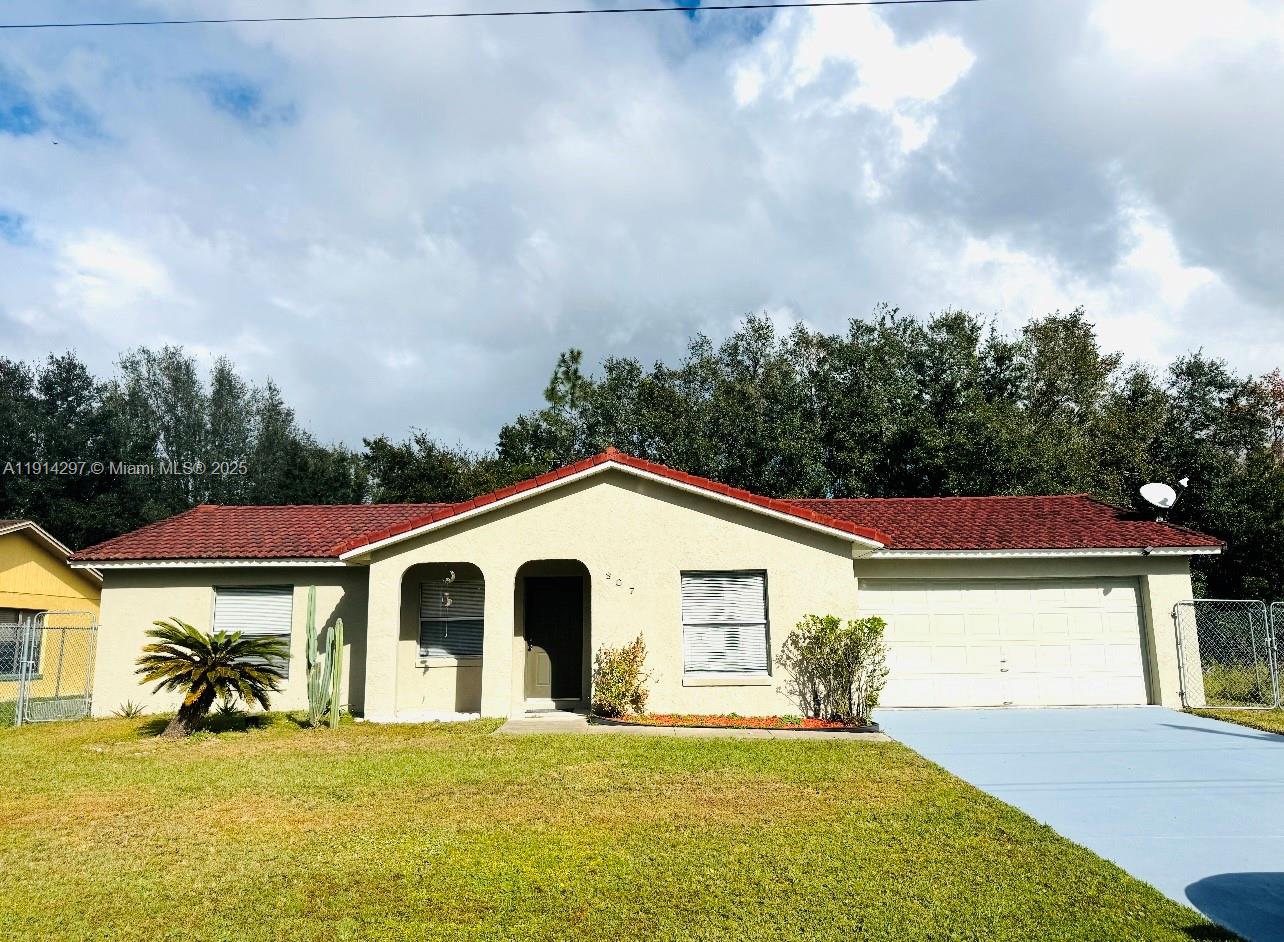 POINCIANA - Residential