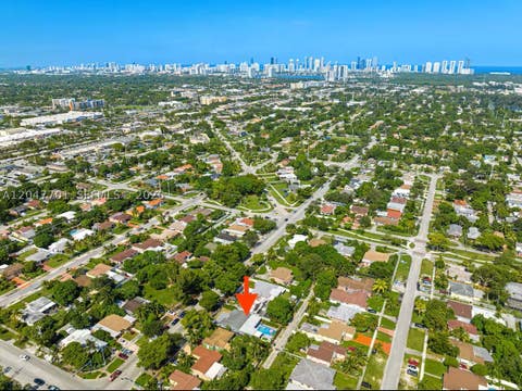 Tiny photo for 1240 NE 159th St, North Miami Beach, FL 33162 (MLS # A12047701)