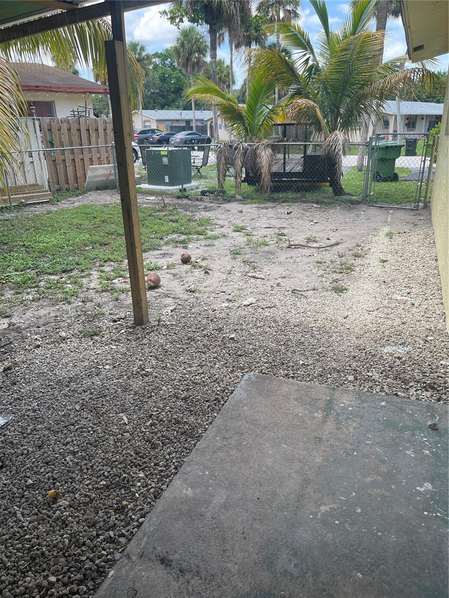 ROHAN ACRES REPLAT - Residential Lease