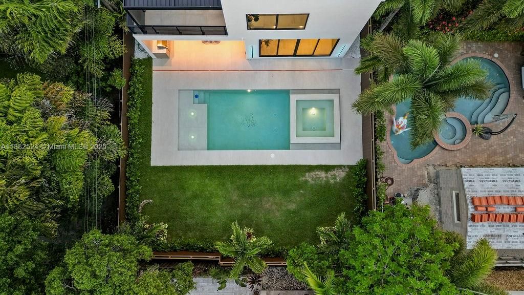 Photo of 1132 SE 6th Ter, Fort Lauderdale, FL 33316 (MLS # A11882524)