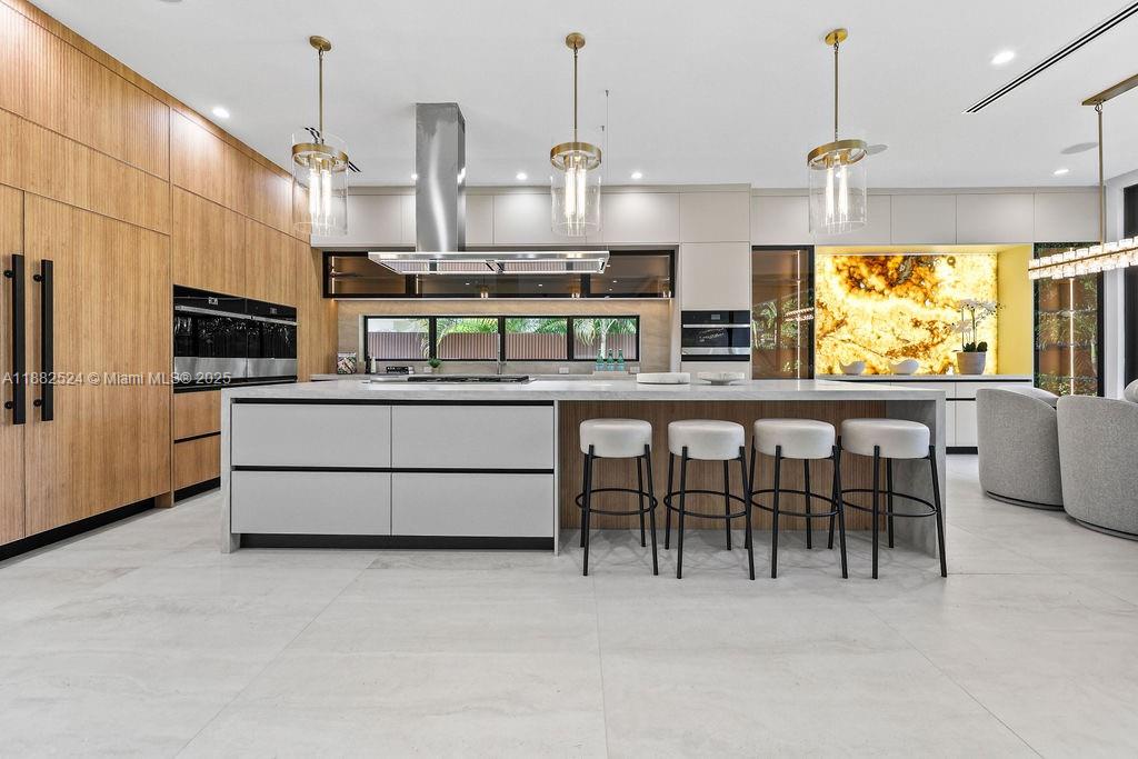 RIO VISTA ISLES - Residential