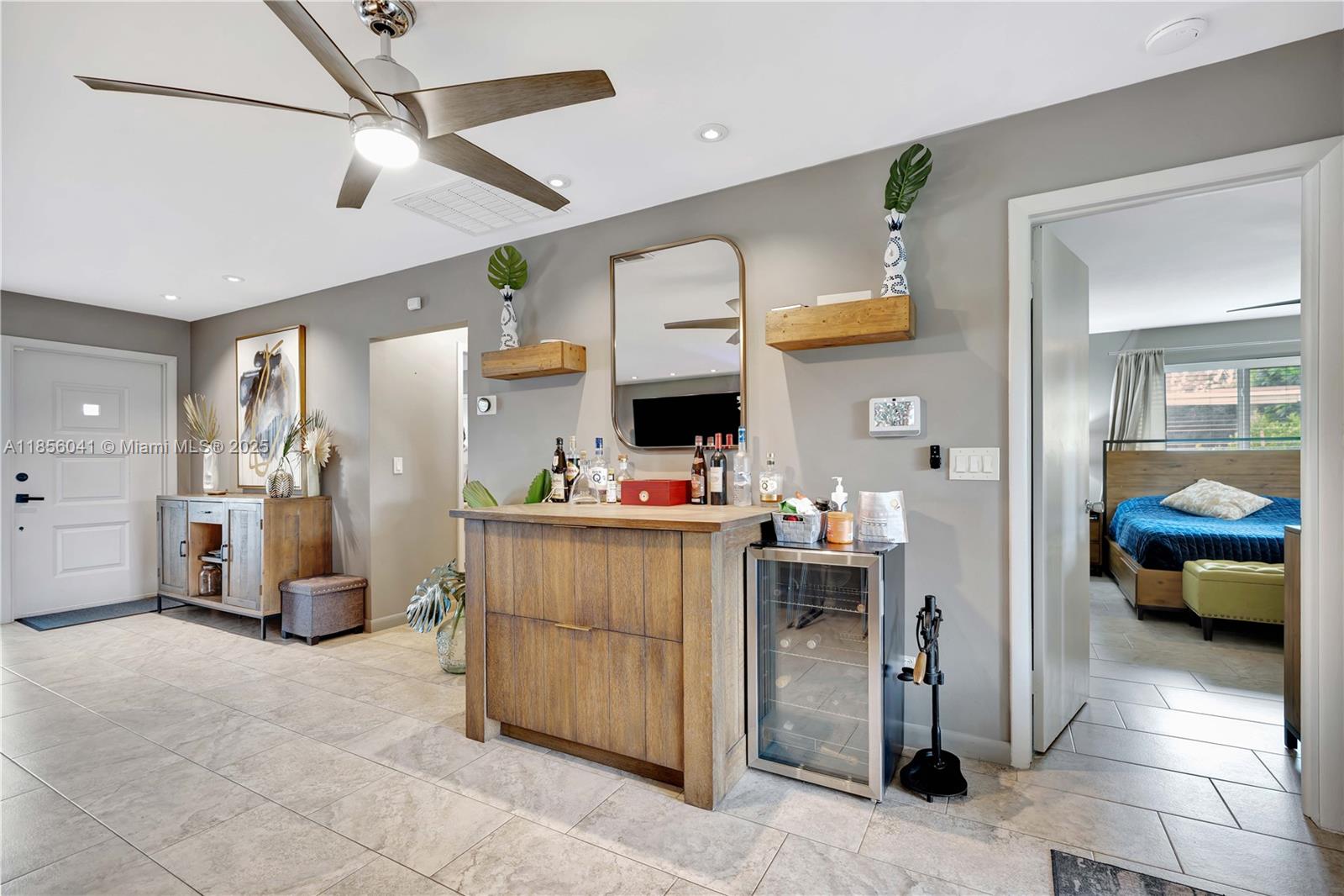 PALM BEACH GARDENS ESTATE - Residential