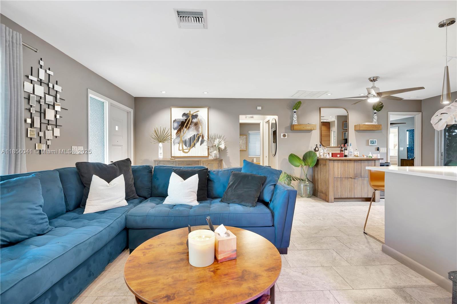 PALM BEACH GARDENS ESTATE - Residential