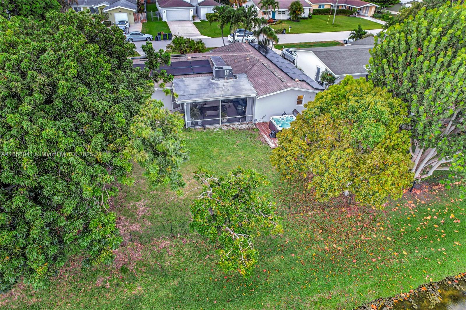 PALM BEACH GARDENS ESTATE - Residential